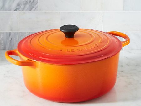 Le Creuset 9 Qt Round Dutch Oven - Flame For Sale